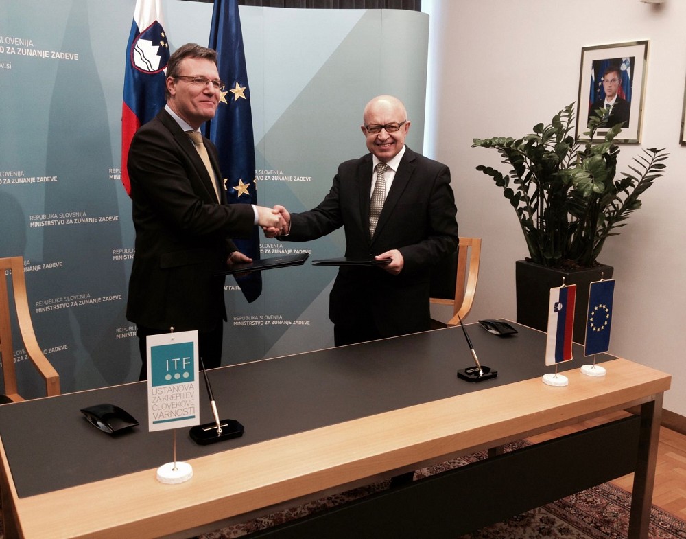 Ambassador Stanislav Vidovič, Secretary-General, Ministry of Foreign Affairs (right), and Ambassador Damjan Bergant, ITF Enhancing Human Security Director