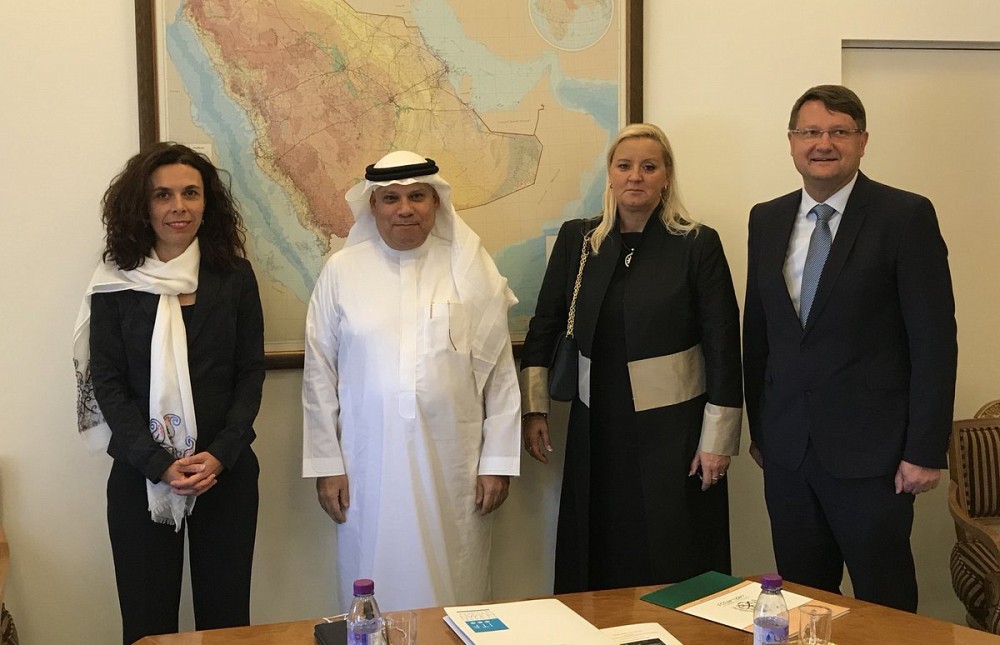 Ambassador Miškova with the Slovenian delegation visiting Mr Ahmed Katoua'a, Head of Humanitarian Affairs at Ministry of Foreign Affairs of the Kingdom of Saudi Arabia