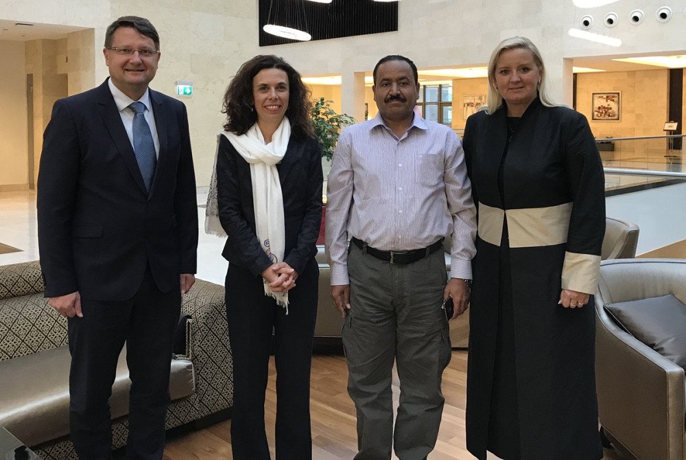 ITF Director Ambassador Lovrenčič and Ambassador Miškova with Mr Amin Al-Aquilli, Director General of Mine Action Center of Yemen.