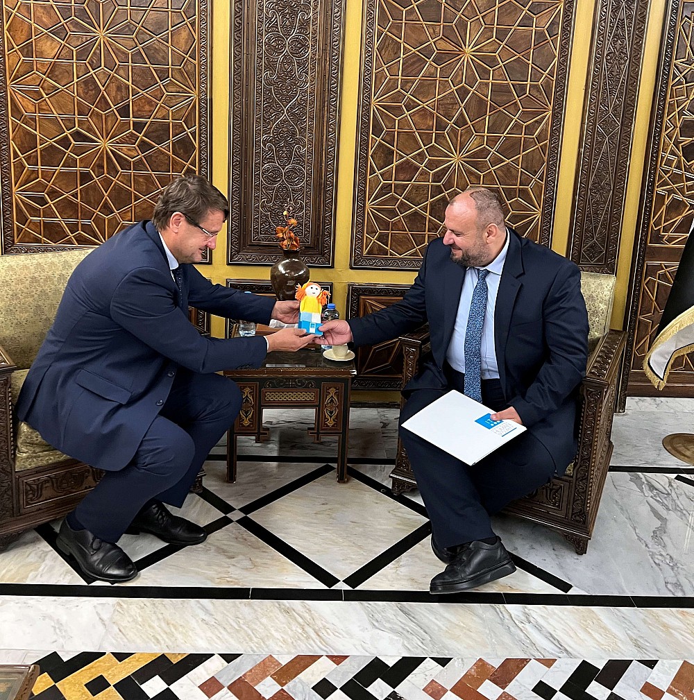 H.E. Mr. Moneer Mustafa, Deputy Minister at the Ministry of Emergency and Disaster Response and ITF Director with Minnie