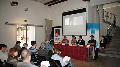 Lend Your Leg Press Conference and Photo Exhibition