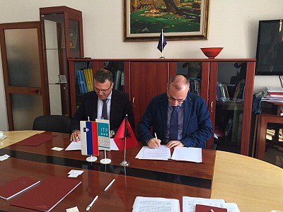 Mr Igli Hasani, General Director at the Albanian MoD, and Ambassador Damjan Bergant, ITF Director, signed a memorandum of understanding on conventional weapons destruction.